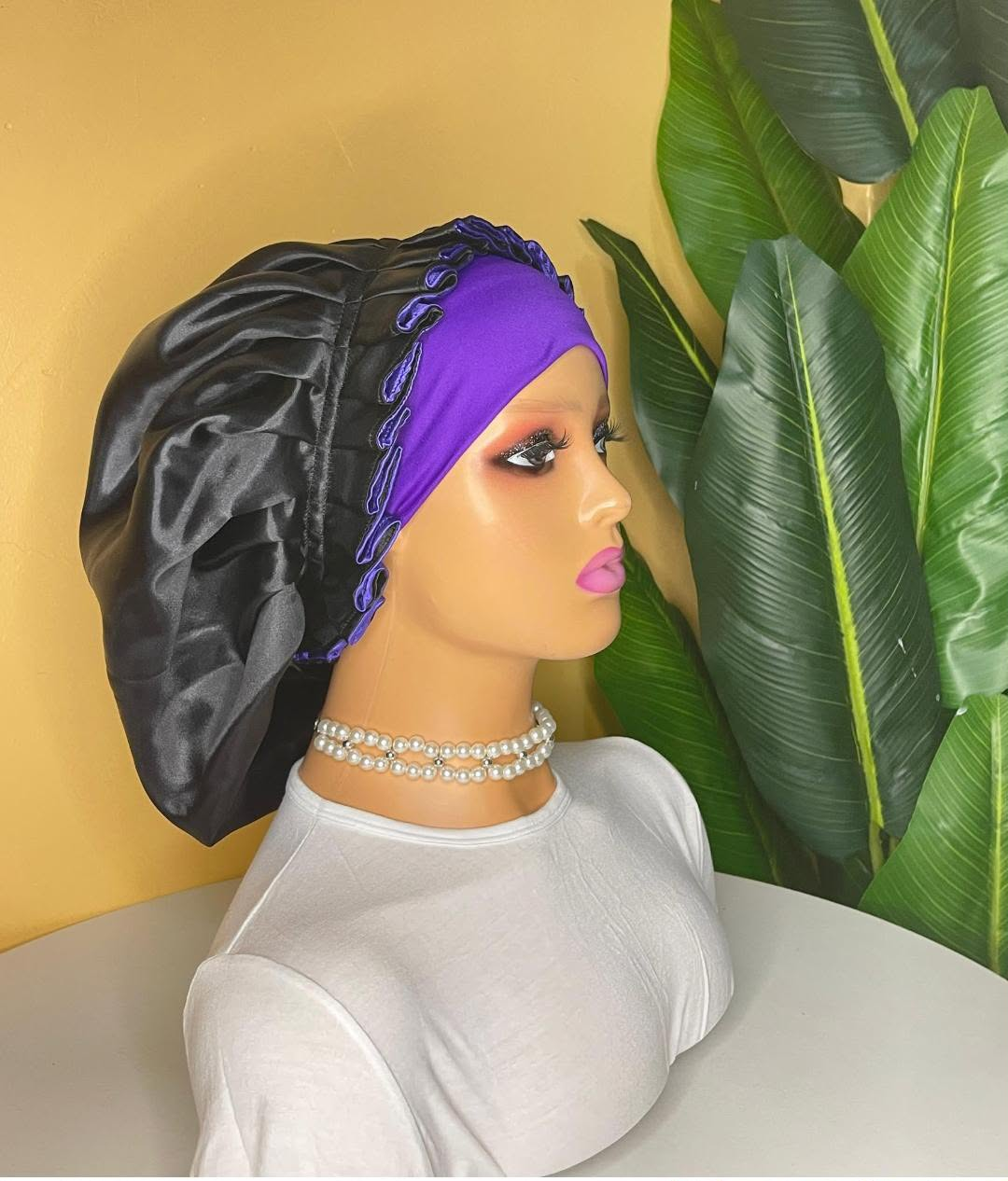 Personalised satin Queen bonnet